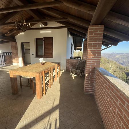 Case Vista Alta Langa, Appartement Bella Vista Cravanzana Екстер'єр фото