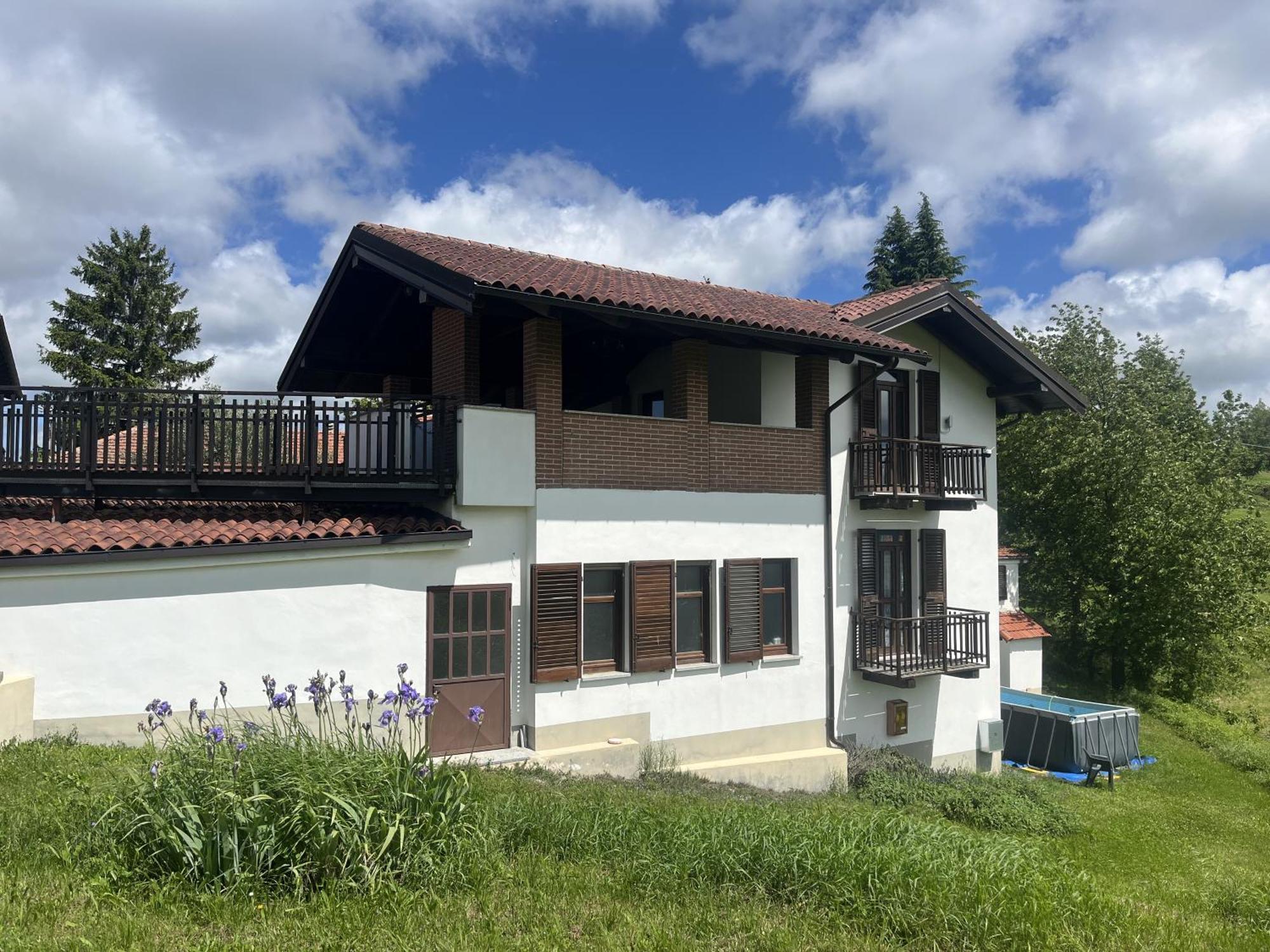 Case Vista Alta Langa, Appartement Bella Vista Cravanzana Екстер'єр фото